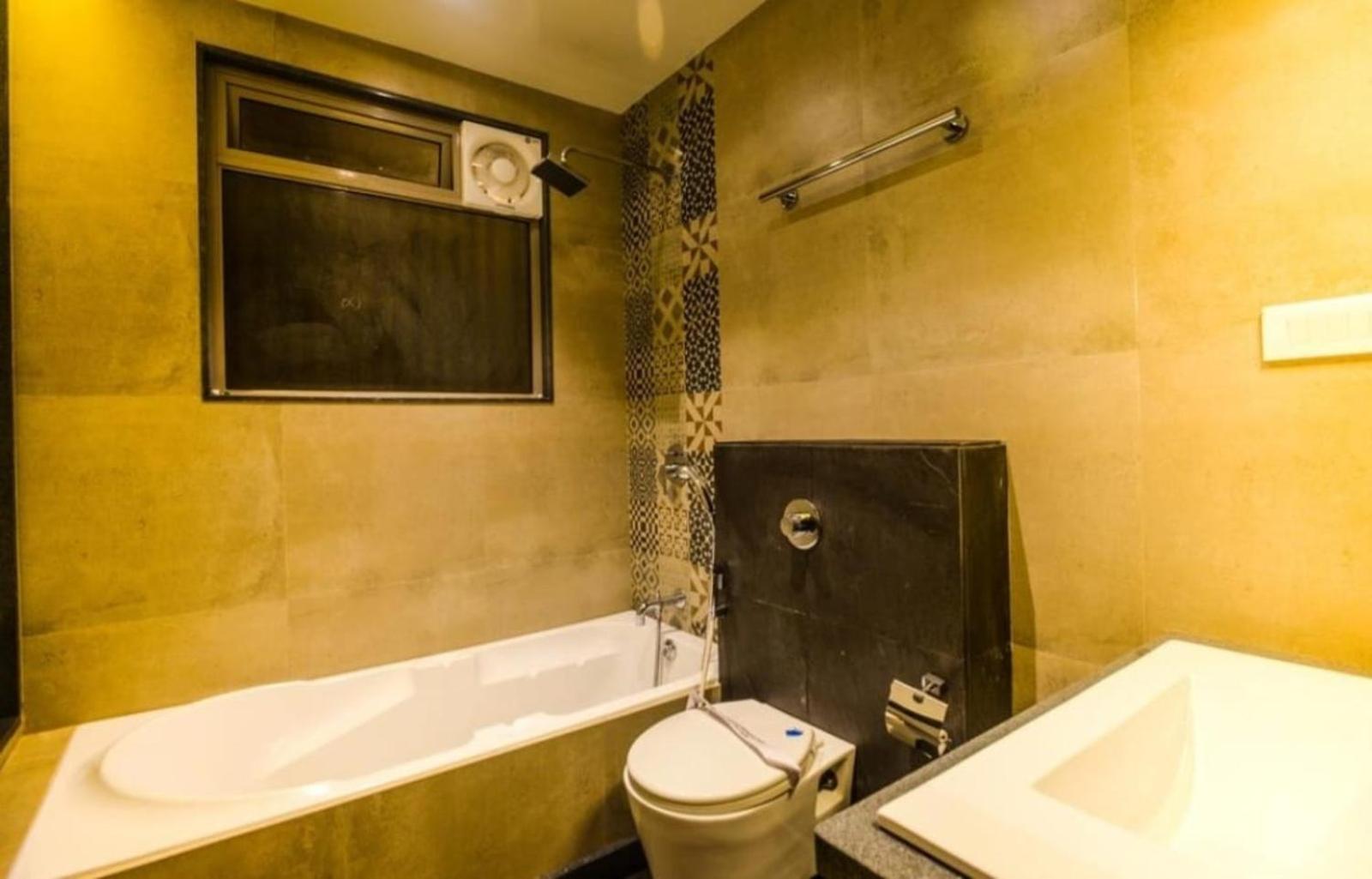 Elite Boutique Hotel サーターラー エクステリア 写真
