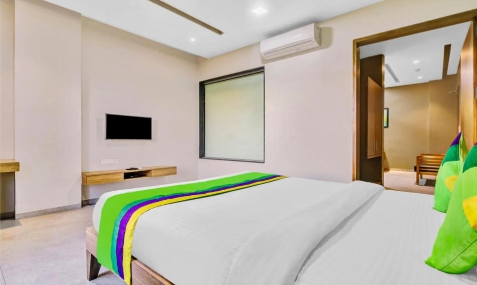 Elite Boutique Hotel サーターラー エクステリア 写真